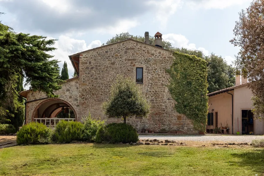 Il casale fra i cipressi
