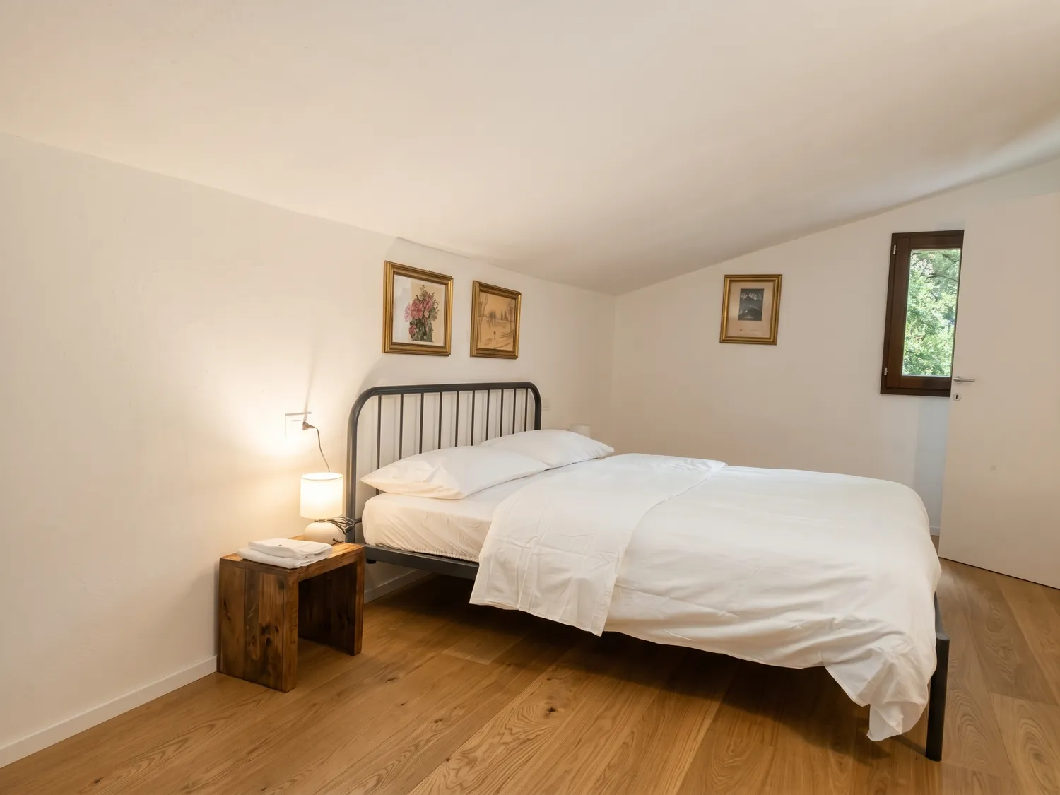 Villa 2, camera al primo piano